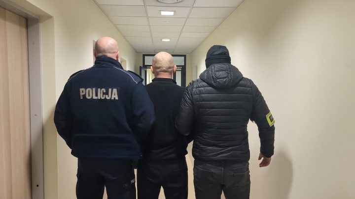 Policjanci zabezpieczyli niemal 6 kilogramów narkotyków i zatrzymali 2 osoby.