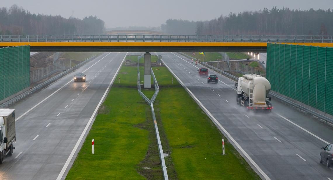 Chcesz zaplanować bezpieczną i komfortową podróż? Skorzystaj z serwisu drogi.gddkia.gov.pl.