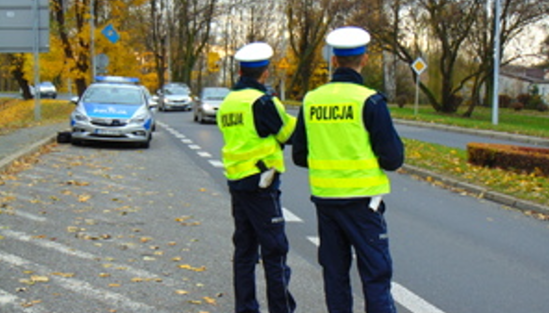 Nietrzeźwa matka dwójki dzieci wpadła podczas rutynowej kontroli drogowej.