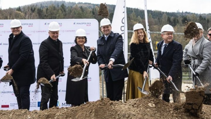 Rozpoczęcie budowy Branżowego Centrum Umiejętności w Myślenicach.