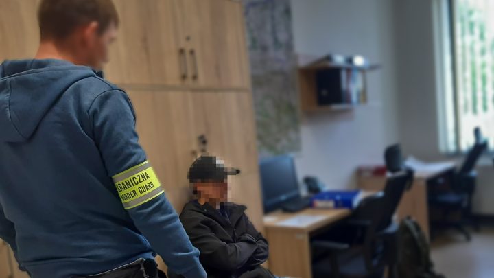 Czterech obywateli Uzbekistanu zatrzymanych za nielegalny pobyt w Polsce.
