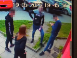 Sprawcy ataku na mężczyznę usłyszeli zarzuty udziału w pobiciu.