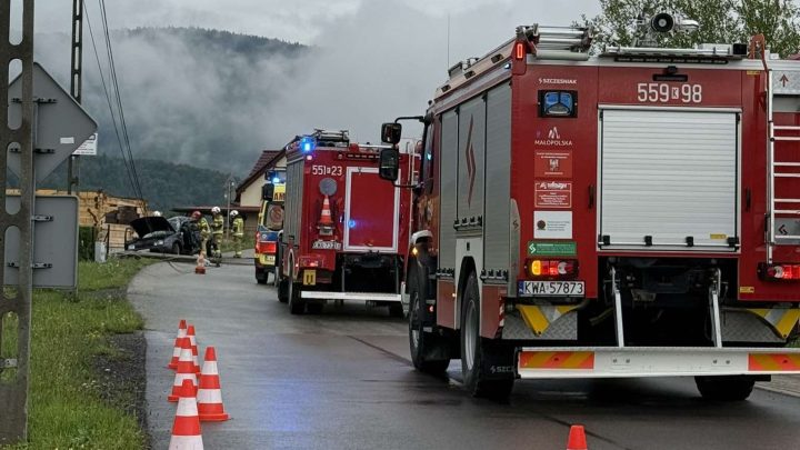 Wypadek w Świnnej Porębie – jedna osoba poszkodowana.