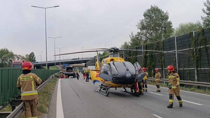 Wypadek na A4 – zderzenie samochodu z motocyklistą, interweniował śmigłowiec LPR!
