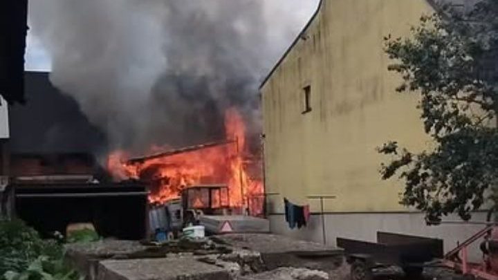 Pożar budynku gospodarczego w Czarnym Dunajcu!