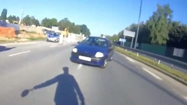 Pościg za uciekinierem z zakazami prowadzenia pojazdów!