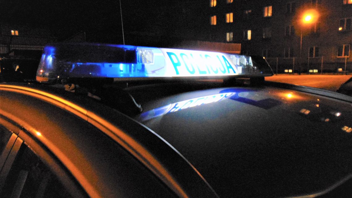 Oświęcim. Kurator sądowy ujawnił, a dzielnicowi zatrzymali nietrzeźwego ojca dwójki dzieci.