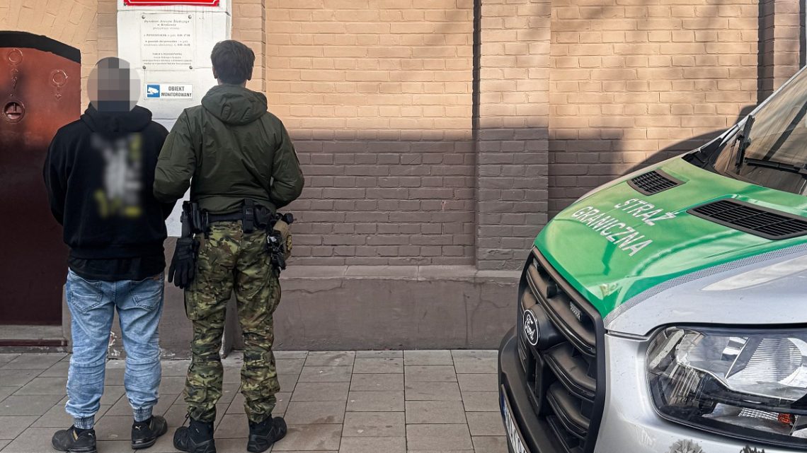 Próbowali uciec przed karą. Zatrzymani na lotnisku w Balicach!