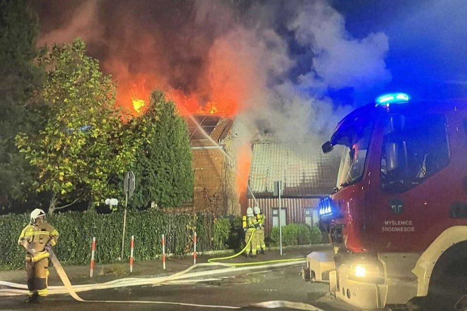 Nocny pożar budynku mieszkalnego w Myślenicach!