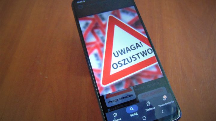 Kęty: czujność pracownicy banku uratowała seniorkę przed oszustwem „na żołnierza ONZ”.