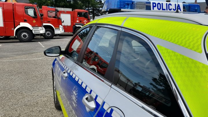 Kęty: Ewakuacja bloku po interwencji służb – policja weszła siłowo do mieszkania!