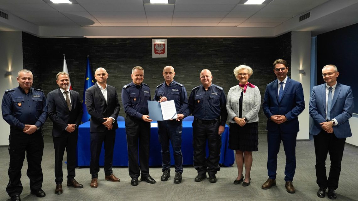 Podpisano umowę na budowę nowej Komendy Powiatowej Policji w Wieliczce.