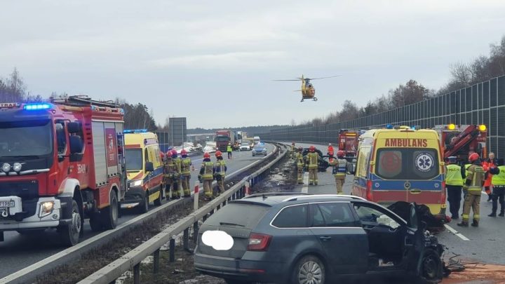 Groźny wypadek na A4. Cztery osoby poszkodowane, lądował śmigłowiec LPR !