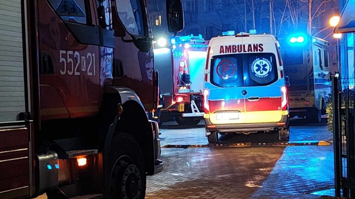 Interwencja służb ratunkowych na basenie miejskim w Kętach.