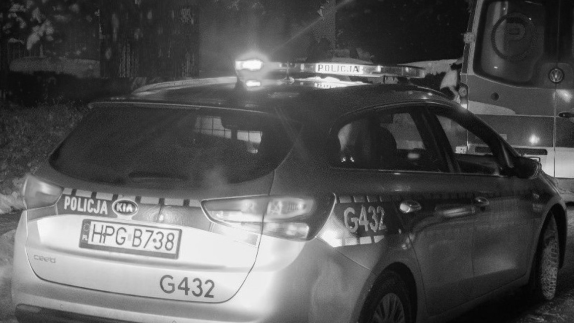 Tragiczny pożar w Łękach (powiat myślenicki). Nie żyje 48-letni mężczyzna.