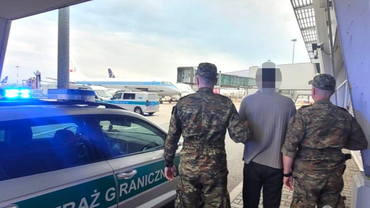 Nielegalni cudzoziemcy zatrzymani w Tarnowie. Straż Graniczna prowadzi kolejne działania kontrolne.