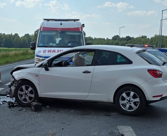 Przeciszów. Śmiertelny wypadek na DK44. Nie żyje 75-letni kierowca.
