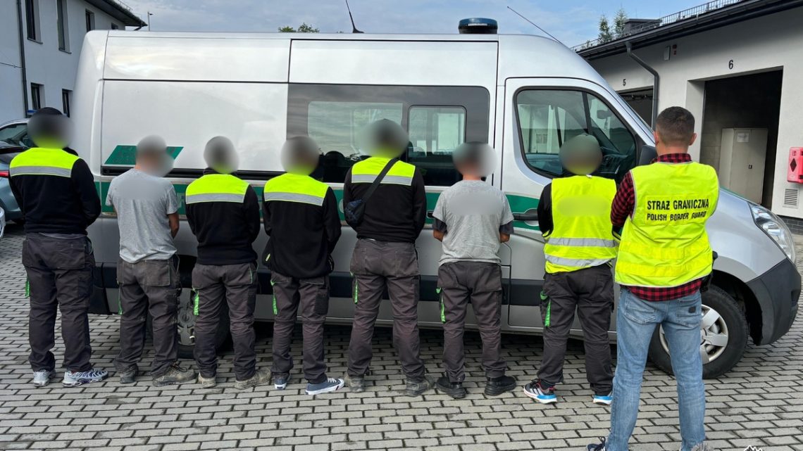 Siedmiu Kolumbijczyków musi opuścić Polskę. Pracowali nielegalnie w firmie budowlanej.