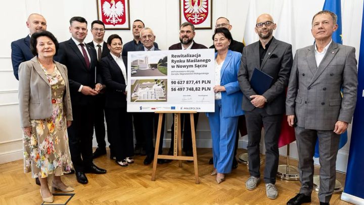 Rusza rewitalizacja Rynku Maślanego w Nowym Sączu. Podpisano umowę na realizację inwestycji.