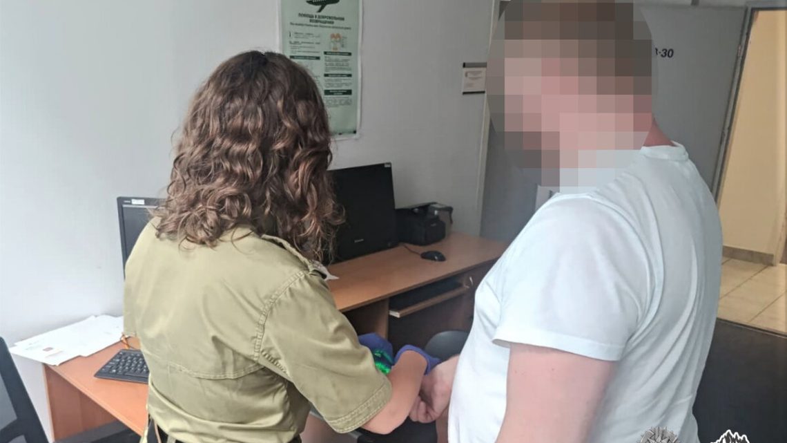 Dwóch cudzoziemców nielegalnie w Polsce. Kontrole Straży Granicznej w Krakowie.