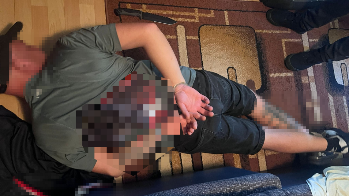 Sprawcy rozboju zatrzymani przez policjantów z Komisariatu Policji w Skawinie.