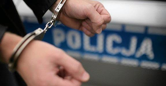 Krakowscy policjanci zatrzymali sprawcę uszkodzenia zabytkowej kamienicy.