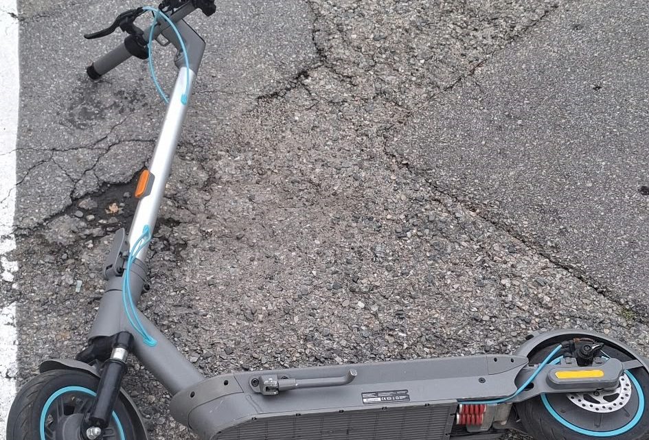 Brzeszcze. Wypadek drogowy z udziałem nietrzeźwego kierującego hulajnogą elektryczną.