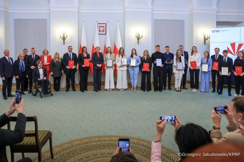 Badaczka, pianista i kajakarz. Troje Małopolan laureatami konkursu „Młody Promotor Polski”. Badaczka, pianista i kajakarz. Troje Małopolan laureatami konkursu „Młody Promotor Polski”.
