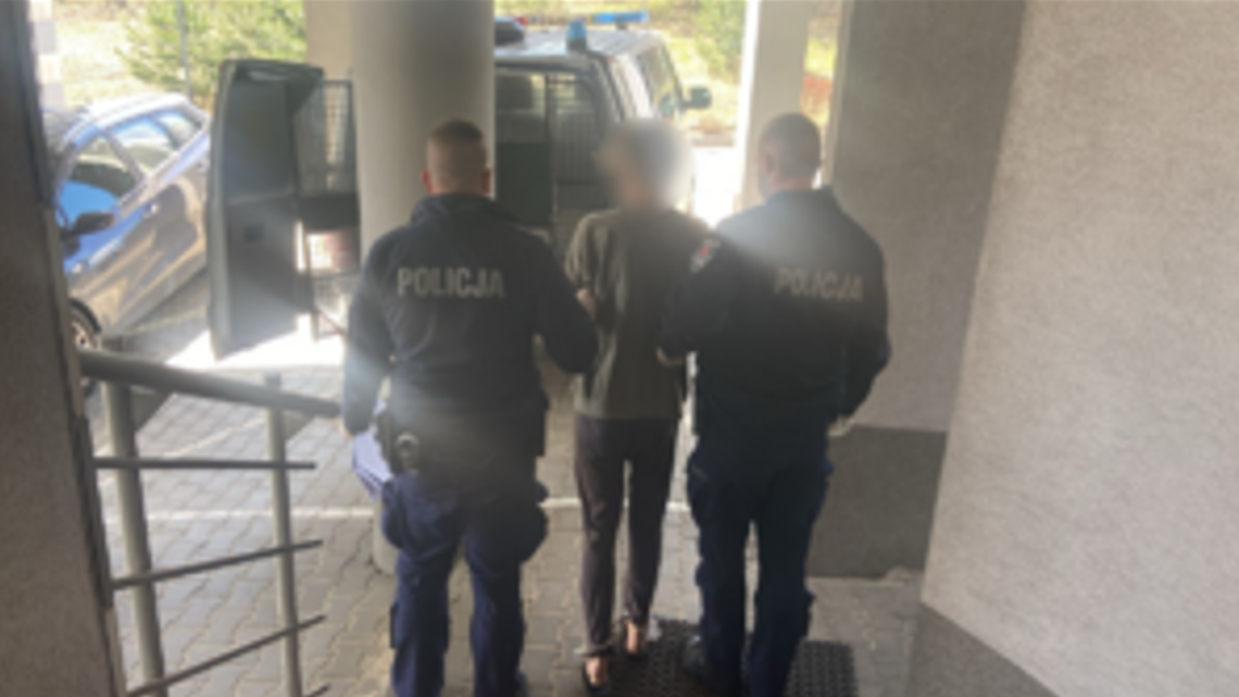 Areszt dla 27-latka, który zaatakował swoją babcię. Areszt dla 27-latka, który zaatakował swoją babcię.