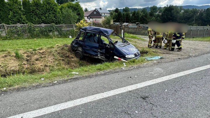 Poważny wypadek w Spytkowicach – dwie osoby ranne, w tym dziecko.
