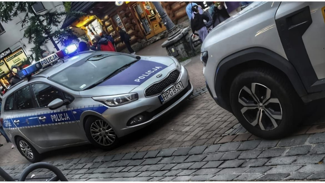 Poszukiwany sam wpadł w ręce policji na Krupówkach. Poszukiwany sam wpadł w ręce policji na Krupówkach.