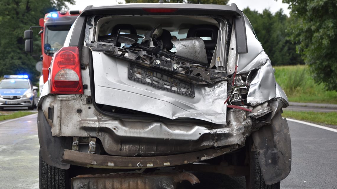 Gmina Oświęcim. Wypadek drogowy z udziałem ciężarówki i trzech samochodów osobowych! Gmina Oświęcim. Wypadek drogowy z udziałem ciężarówki i trzech samochodów osobowych!