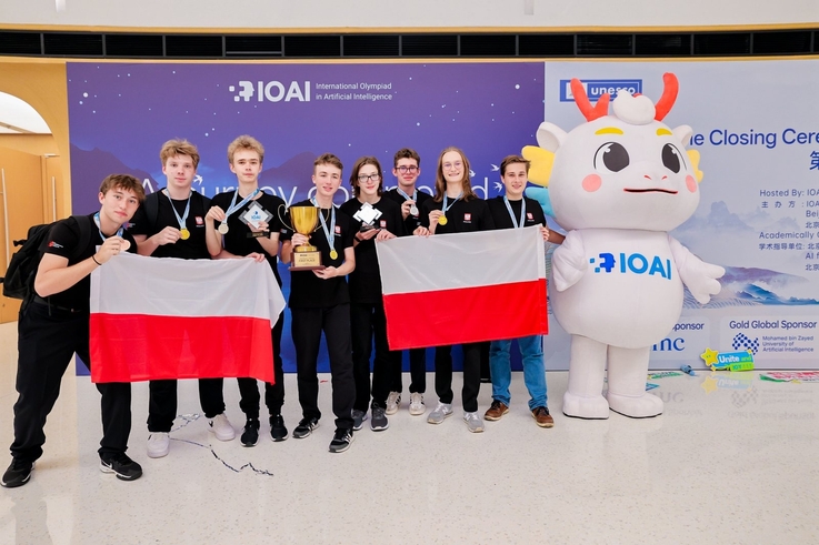 Polscy licealiści triumfują na II Międzynarodowej Olimpiadzie Sztucznej Inteligencji w Pekinie.
