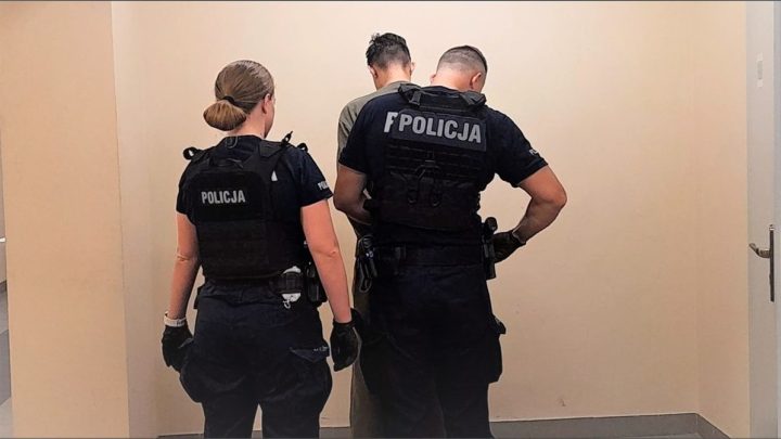 Policjanci z Oświęcimia zatrzymali „odbieraka” i odzyskali pieniądze wyłudzone metodą „na wypadek”.