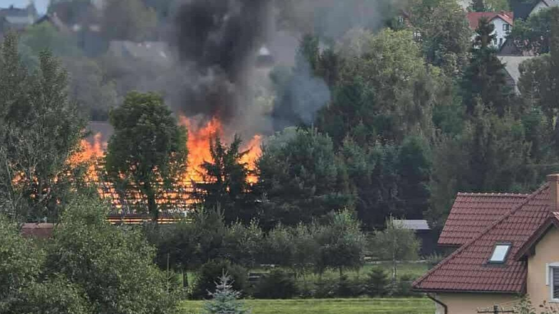 Pożar budynku gospodarczego w Kiczorach!
