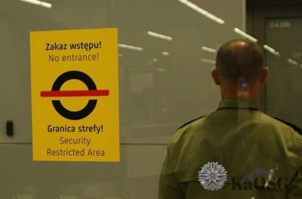 Straż Graniczna w Balicach nie wpuściła do Polski trzech cudzoziemców.