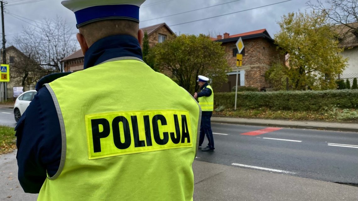 118 km/h w terenie zabudowanym! Dwaj młodzi kierowcy stracili prawa jazdy.