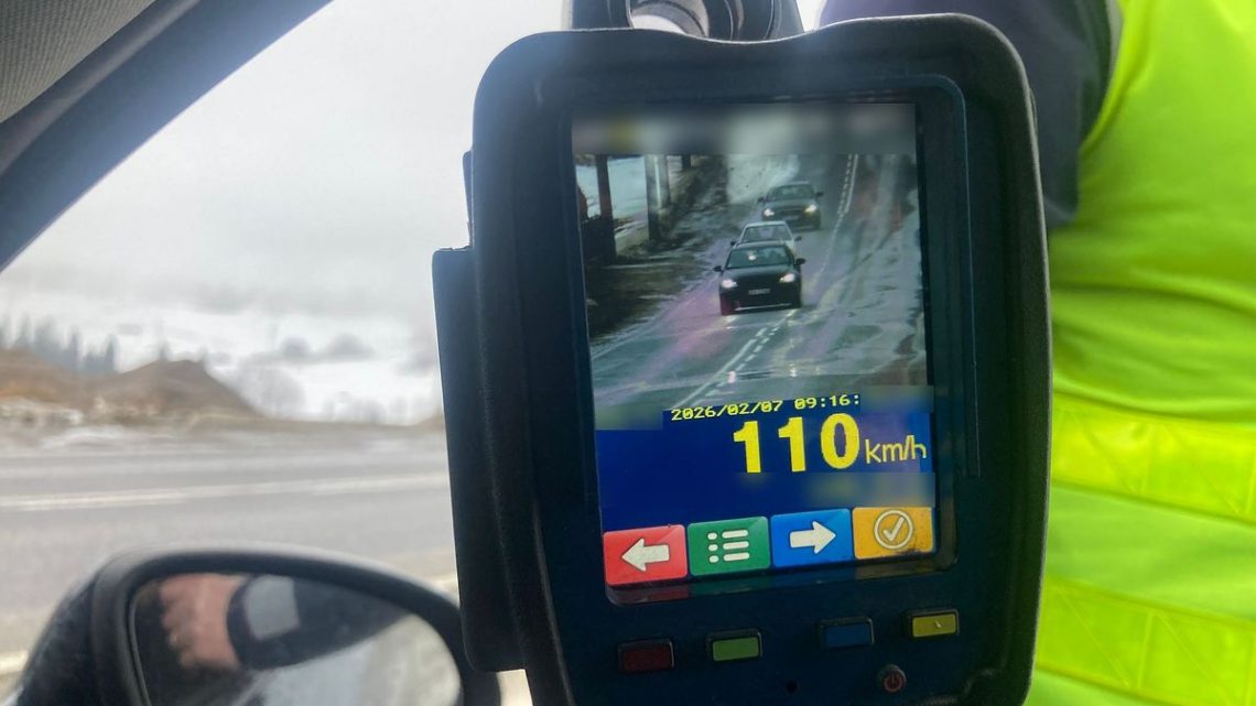 110 km/h w terenie zabudowanym. Turysta stracił prawo jazdy!