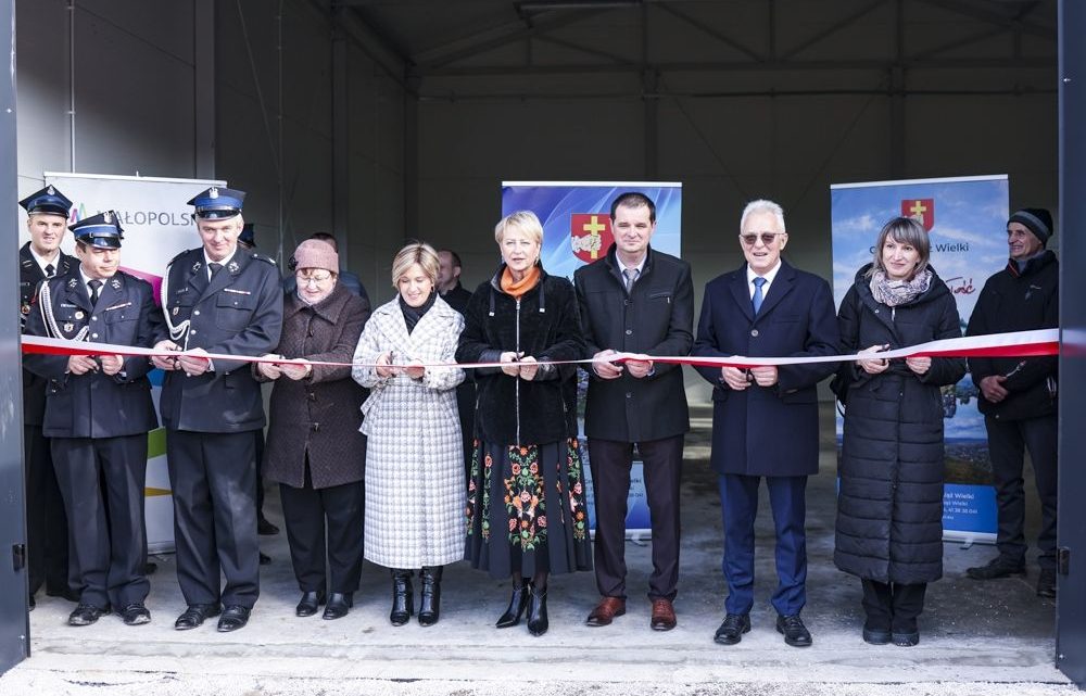 Nowy garaż dla OSP w Moczydle już gotowy.
