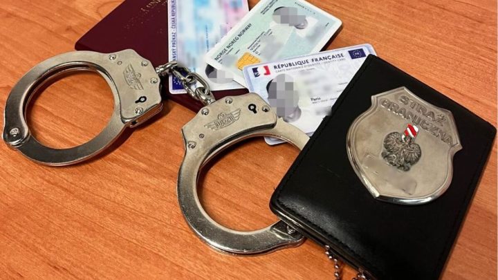 Nielegalna próba ucieczki przez lotnisko w Balicach udaremniona. W grze fałszywe dokumenty i międzynarodowy proceder.