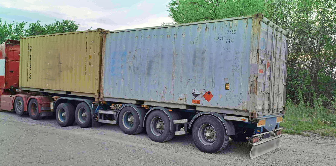 Niebezpieczny transport zatrzymany w Oświęcimiu. Kierowca i przewoźnik z poważnymi konsekwencjami.